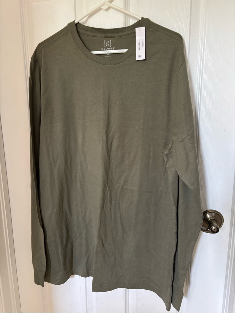 George Men's Long-Sleeve Crewneck Shirt - Olive